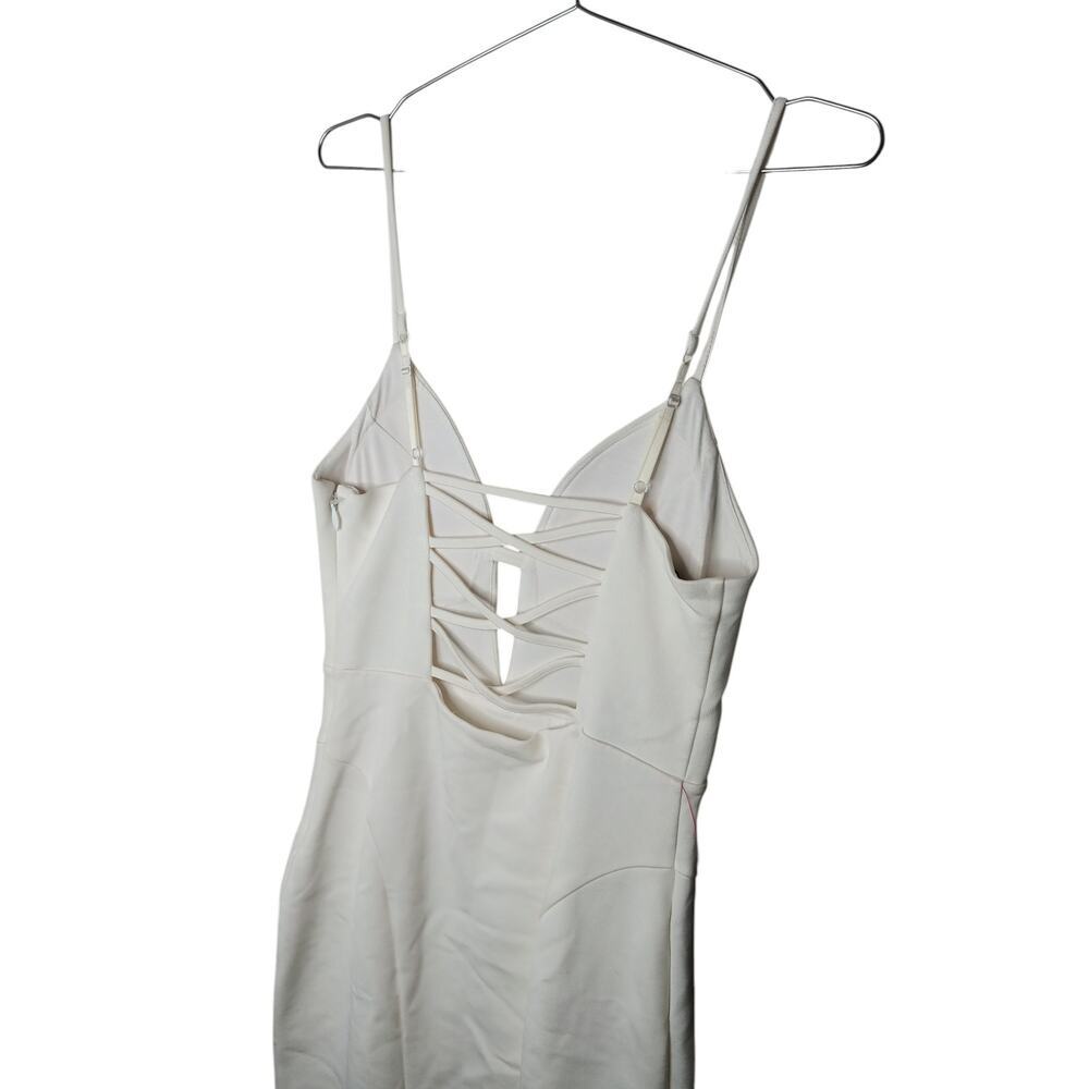 New Bebe White Bodycon Dress Size M $Deep V Criss Cross Back Party - Picture 9 of 12